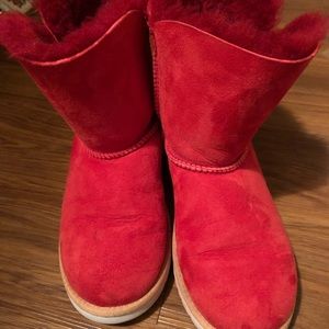 Raspberry red uggs